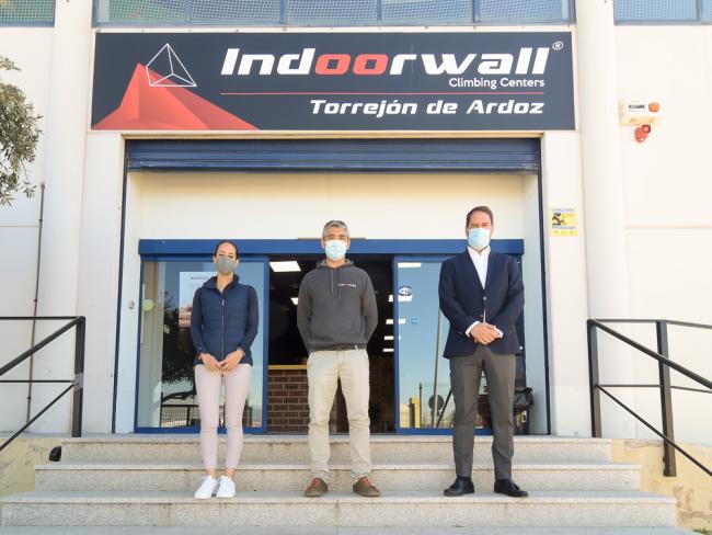 “Indoorwall”