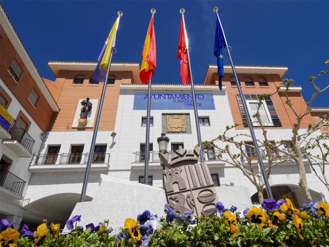 Hasta las 20:00 horas de hoy lunes, 16 de mayo, se puede presentar la inscripción a la Bolsa de Empleo Municipal mediante la que se realizarán las contrataciones temporales