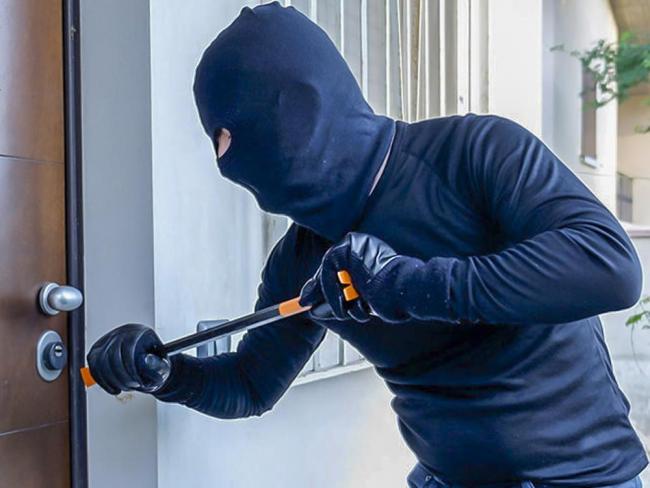 Prevenir el robo en las viviendas durante las vacaciones  