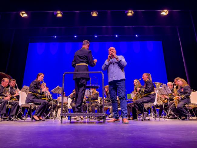 Torrejón de Ardoz celebró un concierto homenaje para los mayores de las residencias de la ciudad y para los residentes de los Pisos Tutelados de Mayores a cargo de la Banda Municipal de Música 