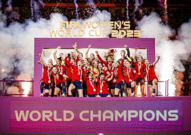El Ayuntamiento de Torrejón de Ardoz felicita a las jugadoras de la selección española de fútbol que ha hecho historia y se ha proclamado campeona del mundo