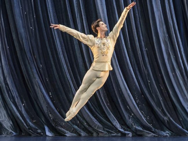  El torrejonero, Alex Cuadros, durante el estreno del espectáculo “Diamonds” en la Ópera de Oslo, el pasado 3 de febrero