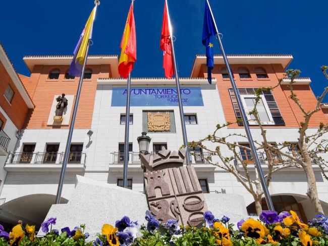 Fachada del Ayuntamiento de Torrejón de Ardoz