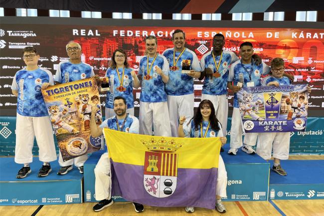 Participantes en el Campeonato de España de Clubes de Karate en la modalidad de parakarate del Club Karate Torrejón de Ardoz Tomás Herrero